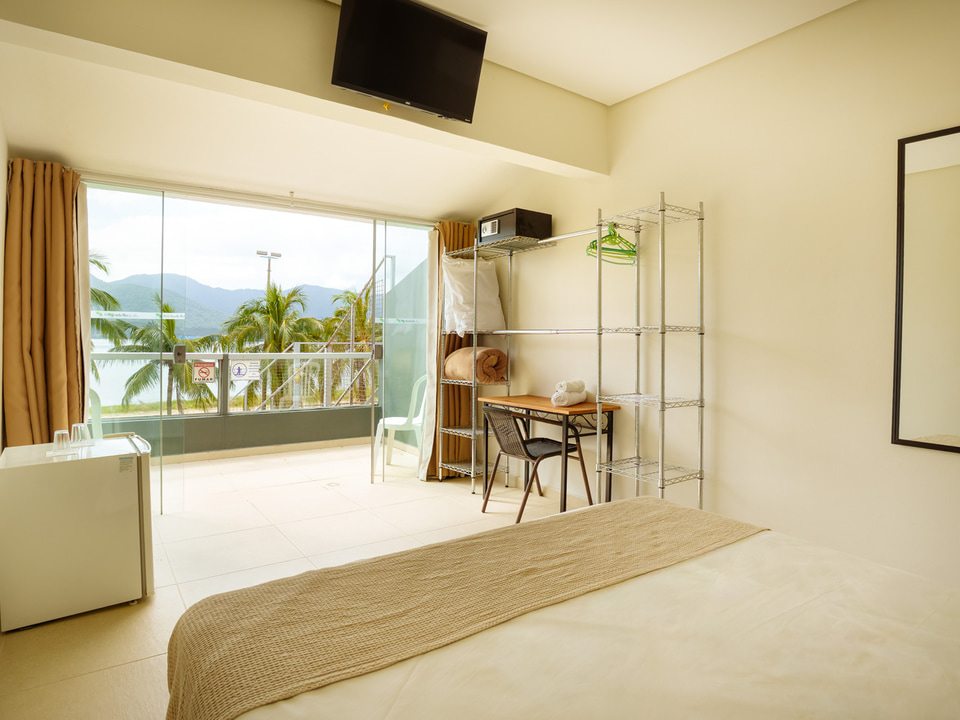 Quarto Queen - VELINN Hotel Guarda Mor